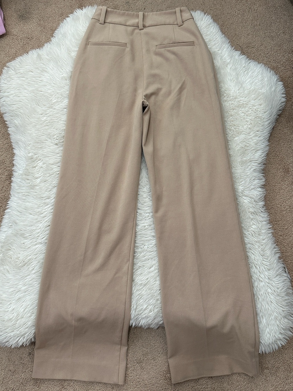 Favorite Daughter The favorite pant 
Trousers - Picture 8 of 9